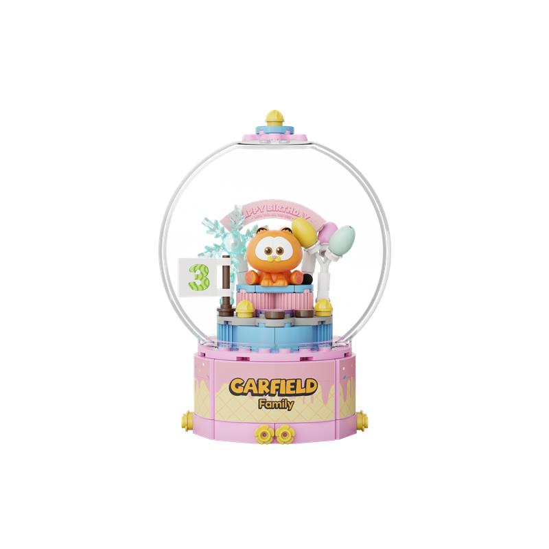 Garfield Crystal Ball Series - Birthday Cake Garfield Crystal Ball Series - Birthday Cake